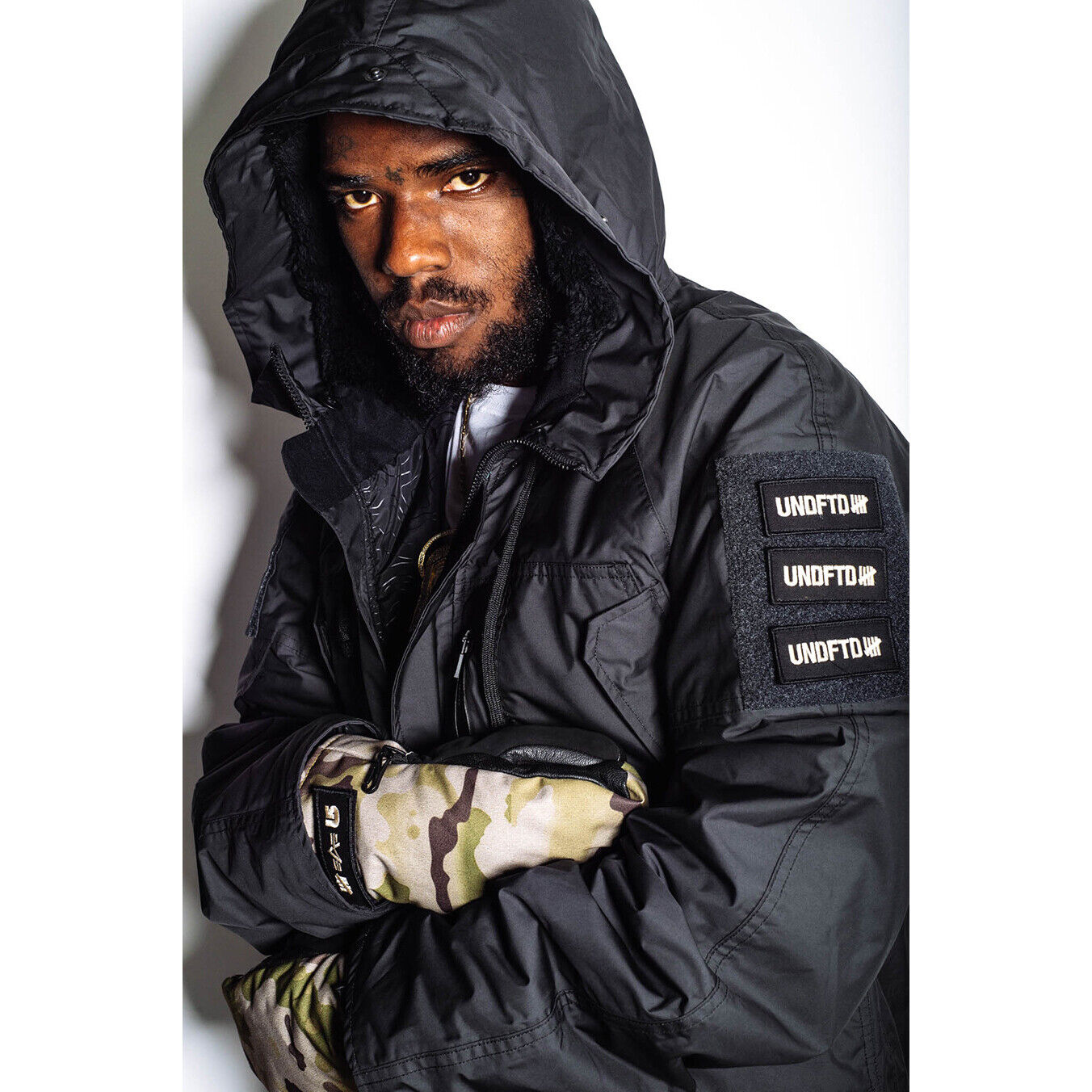 Alpha Industries Undefeated x Alpha x Burton M-65 Trench Clout ...