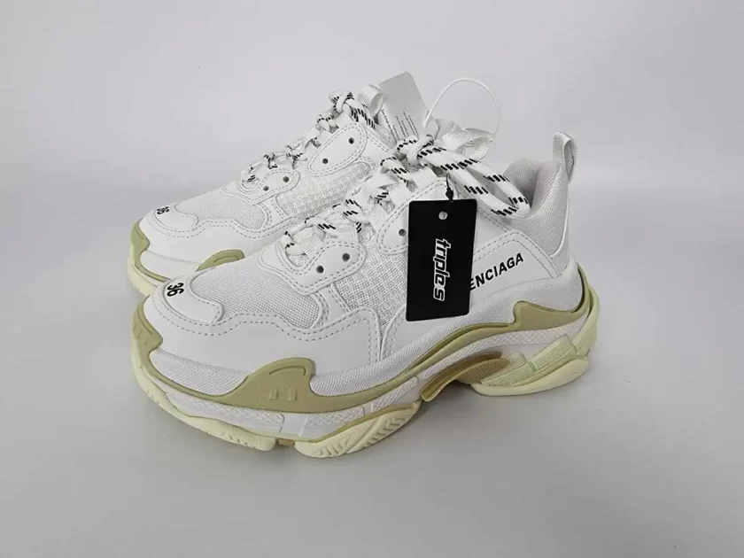 Balenciaga Men's & Women's Vintage Triple S Trainers Fashion Sneakers Beige (Size 40)