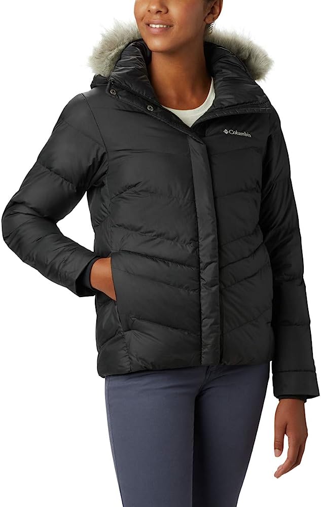 Comfort with Columbia Women's Peak to Park Insulated Jacket - Black, Medium: Superior Warmth for Outdoor Adventures