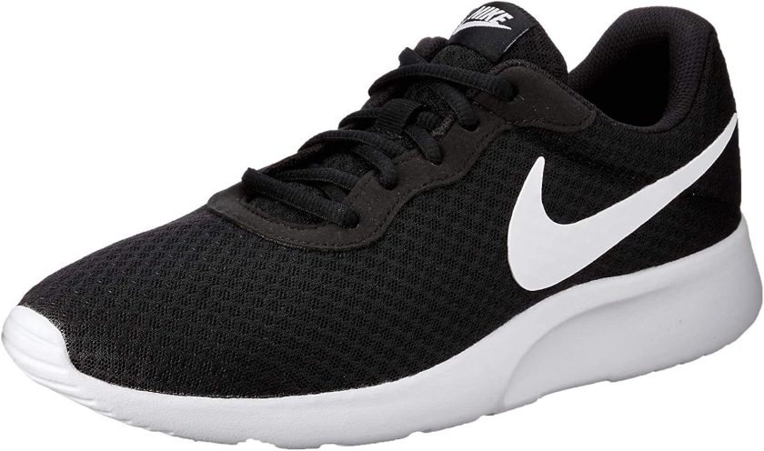 Nike Men's Tanjun Running Sneaker Black/White – Comfort, Style & Performance
